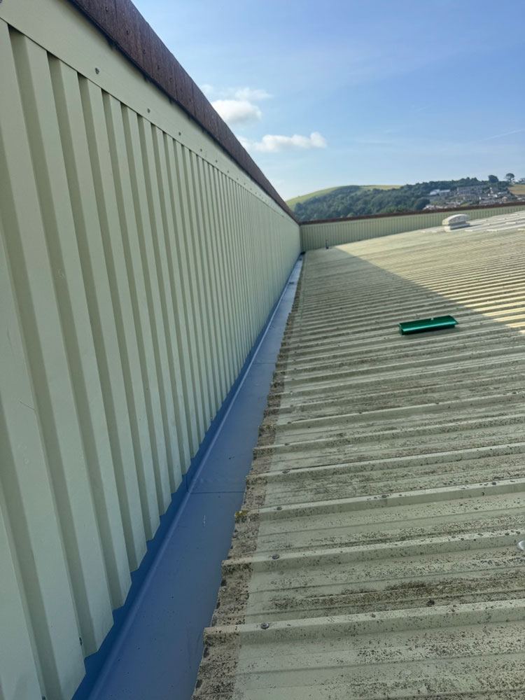 Coated Galvanised Lining